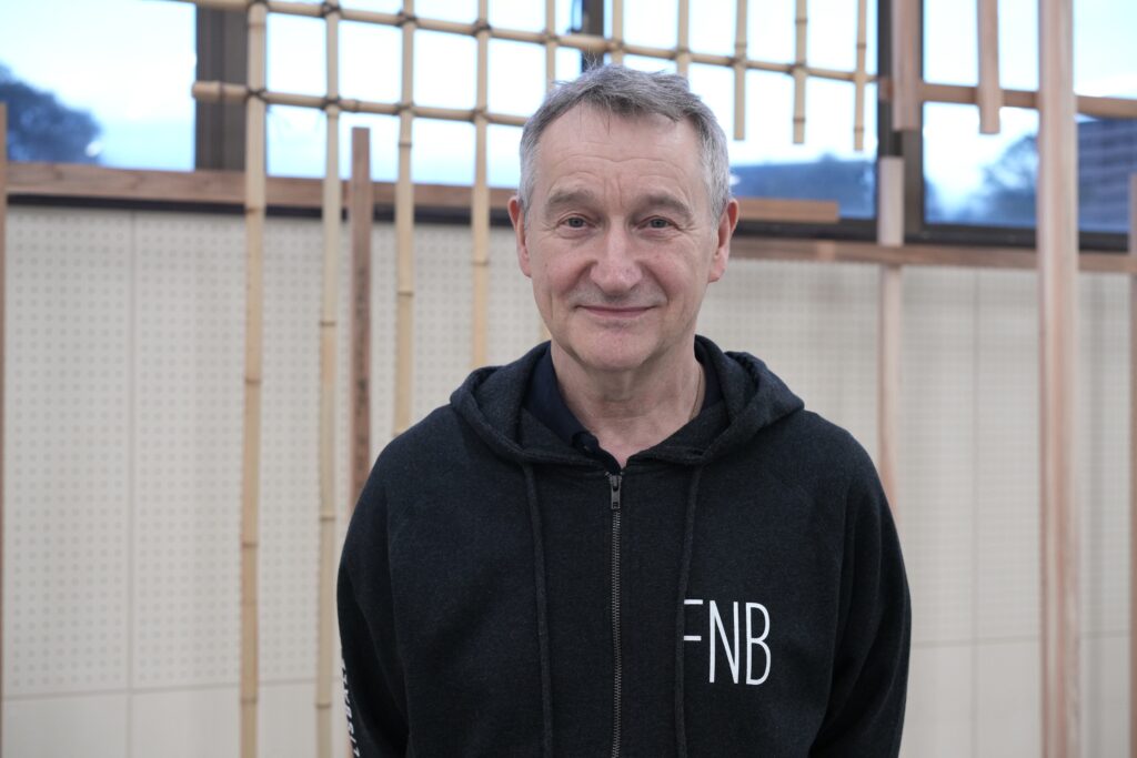 【動画＆インタビュー】デヴィッド・ビントレー（振付家）〜ずっと作りたかったバレエ「雪女」。自分を自由にして、日本の美を表現したい バレエ